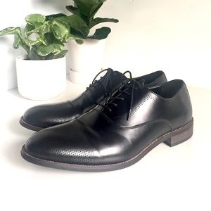 KENNETH COLE Jean Perforated Cap Lace Up